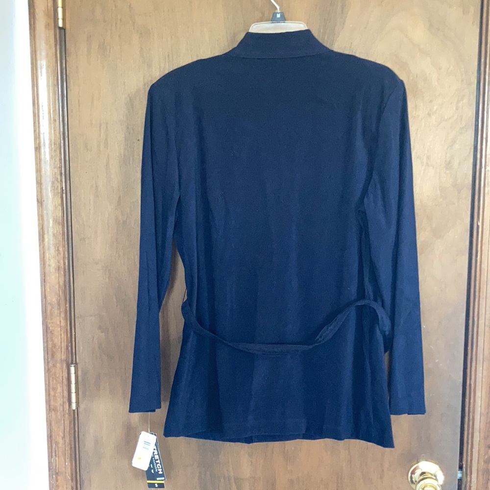 Vintage 90s navy blue button up jacket with belt and shoulder pads - Picture 16 of 17